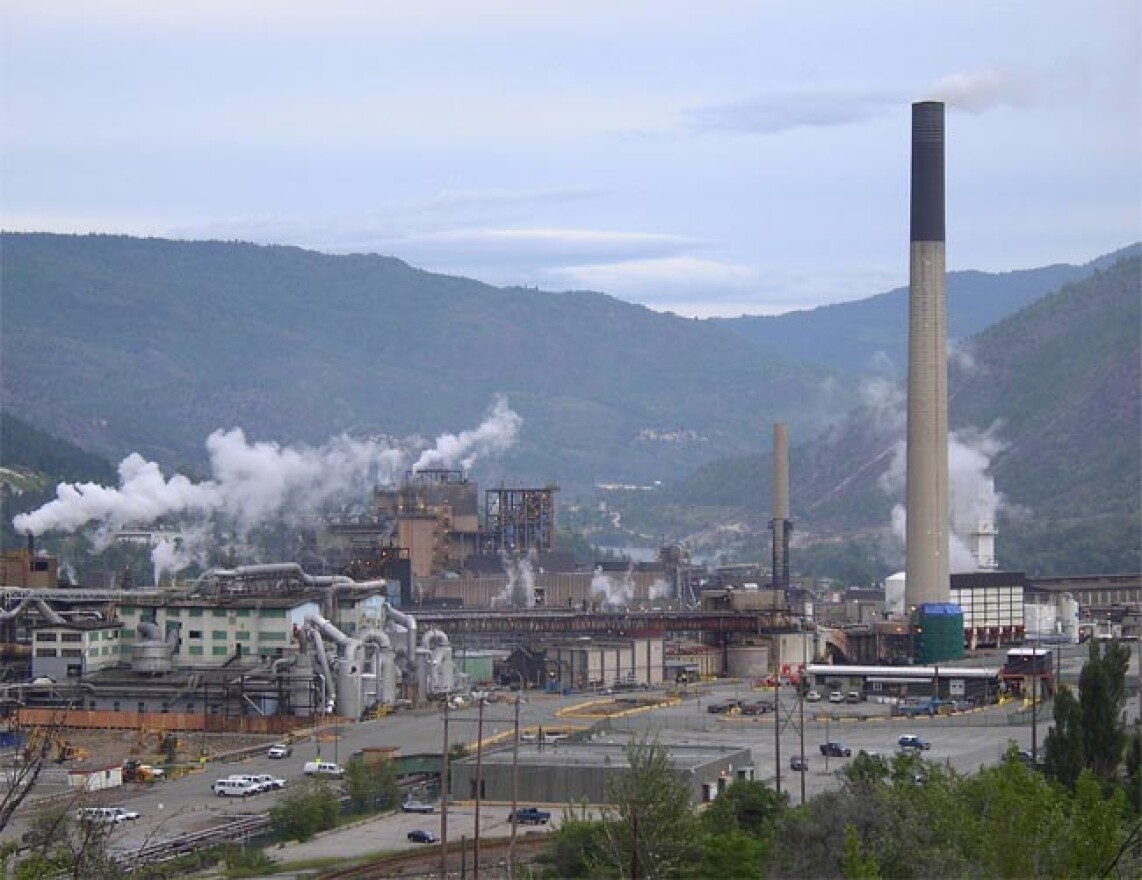 A lead and zinc smelter in Trail, British Columbia dumped millions of tons of refining waste into the Columbia River between 1896 and 1995. Photo by kootenayvolcano via Flickr 